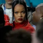 (FOTO) Pucano na Rijaninu kuću, uhapšena jedna osoba