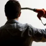 Trenutno stanje na berzanskim kotacijama: Eurodizel raste za 28, a benzin za 18 centi