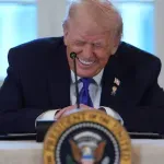 Tramp: Zelenski je posljednja osoba od koje nam treba pomoć