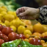 Skuplje gorivo pokriće za monopoliste