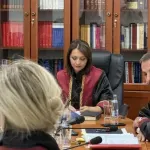 Sudije glasale 3:3, sporazum sa Emiratima ostaje na snazi