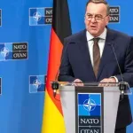 Pistorijus: Moćna američka mornarica nesposobna da deblokira Ormurski moreuz