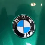 BMW želi da do 2030. izjednači prodaju električnih i benzinskih automobila