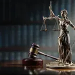 Političari bi da vode istrage, a tužioci glume političare