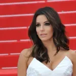 (FOTO/VIDEO) Eva Longorija proslavila 51. rođendan