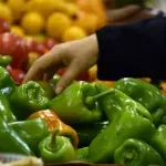 Cijene hrane u Crnoj Gori bilježe snažne oscilacije: Zelena salata skuplja 180 posto