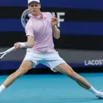 Siner arhivirao i Mikelsena