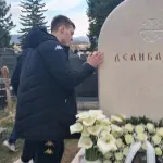 Delegacija Partizana posjetila grobove Andrije Delibašića i Gajice Đurovića