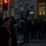 Beograd: Sukob učesnika protesta sa policijom na Studentskom trgu