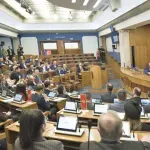 Skupština krije plate poslanika