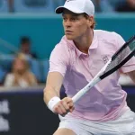 Siner dominantno započeo nastup u Monte Karlu