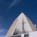 (VIDEO) Katarski mediji objavili snimke uništenog američkog radara vrijednog preko milijardu dolara