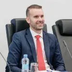 Spajić: Vaskrs nas iznova podsjeća na neizmjernu vrijednost svakog čovjeka