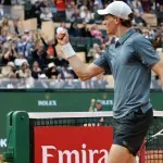 Siner srušio Alkarasa u Monte Karlu i vratio se na tron