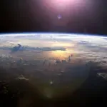 Postoji mjesto iznad Zemlje gdje sateliti prestaju da rade: Svemirski "Bermudski trougao" šta god dotakne uništi