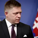 Fico: Rusi kleče samo kad vežu pertle