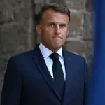 Makron: Poginuo francuski vojnik, sve upućuje na odgovornost Hezbolaha