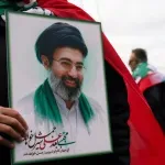 Njujork tajms: Hamnei teško ranjen, ali vispren duhom i mentalno aktivan