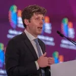 OpenAI razvija pametni telefon s prilagođenim čipsetom