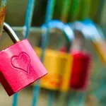 Tri znaka izlaze iz mračnog perioda: Više neće biti sami