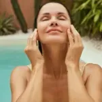 "Glass skin" nije samo za lice: Ljetnji trend osvaja tijelo, evo kako da ga postignete