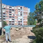 U Nikšiću srušena kuća u kojoj je rođen narodni heroj Muharem Asović: Bageri ušli u Bajramovu baštu
