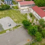 Dvorište OŠ "Branko Božović" dobija tri sportska poligona