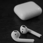 AirPods Pro slušalice s AI kamerama su u naprednoj fazi testiranja
