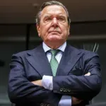Njemačka skeptična prema Putinovom predlogu o ulozi Šredera u mirovnim pregovorima