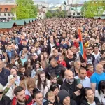 (FOTO) Nikšić u znaku Svetog Vasilija: Više od 20.000 vjernika u Svetovasilijevskoj litiji