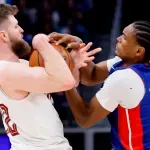 Detroit izgubio dobijeno, Klivlend na korak od finala Istoka