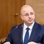 Milović za "Dan": Vlast u strahu od budvanskog scenarija