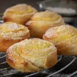 Isprobajte recept za pužiće sa sirom i prelivom