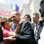 Slovenija formira desničarsku vladu, na čelu Janez Janša