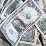 Dolar oslabio, dok je euro ojačao