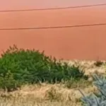 (VIDEO) Bazen crvenog mulja i dalje zadaje muke: Naselje u oblaku crvene prašine