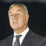 ASK: Milo Đukanović prekršio Zakon, nije prijavio 11 komada vatrenog oružja
