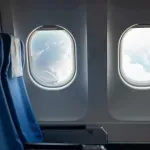(VIDEO) Državljanin Srbije umalo ispao iz aviona nakon pucanja stakla tokom leta