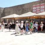 U Budvi boravi oko 36.000 turista, hotelijeri i ugostitelji bilježe rast posjećenosti