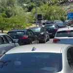 Kilometarske gužve ispred tunela Sozina