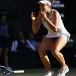 Linda Noskova šampionka Vimbldona
