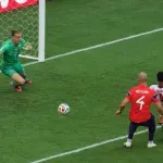 Mučno i teško, ali Engleska je na dva koraka od sna