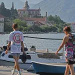 Zvanični podaci Monstata u suprotnosti sa izjavama ministarke turizma: Najave rekordne, a turista manje