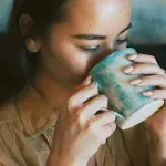 Imate problem s nadutošću nakon večere? Nutricionisti preporučuju ovaj napitak