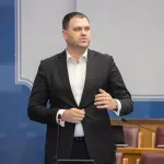 Anđušić: Bez svakodnevnog pritiska Vlada ne bi sama popustila