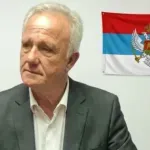 Leković: Trobojka je dio istorije Crne Gore, nećemo ćutati na pokušaje njenog uklanjanja