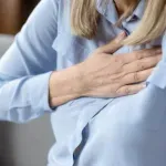 Bol u grudima nije uvijek bezazlen: Kako prepoznati anginu pektoris i kada je vrijeme za kardiologa
