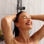 Frizeri otkrivaju: Kako da osušite kosu bez fena, a zadržite volumen?