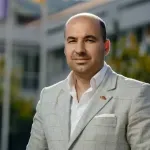 Rađenović: Nakon mjesec dana od otvorenja Svetog Stefana, on je i dalje zatvoren za građane