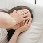 Često se budite s glavoboljom? Ovo su mogući razlozi koje ne biste trebali zanemariti